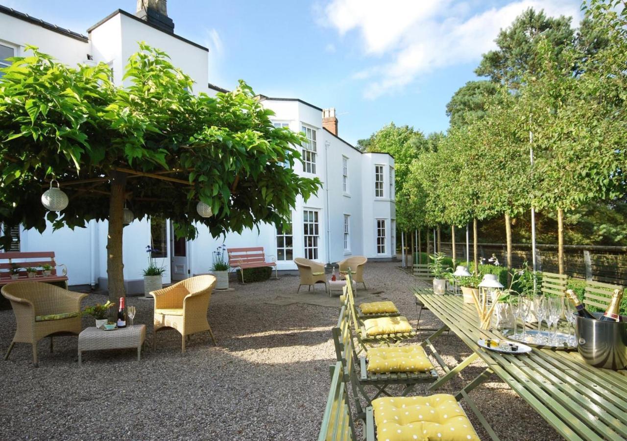 The Hall At Bryn Tanat Llanymynech Exterior photo